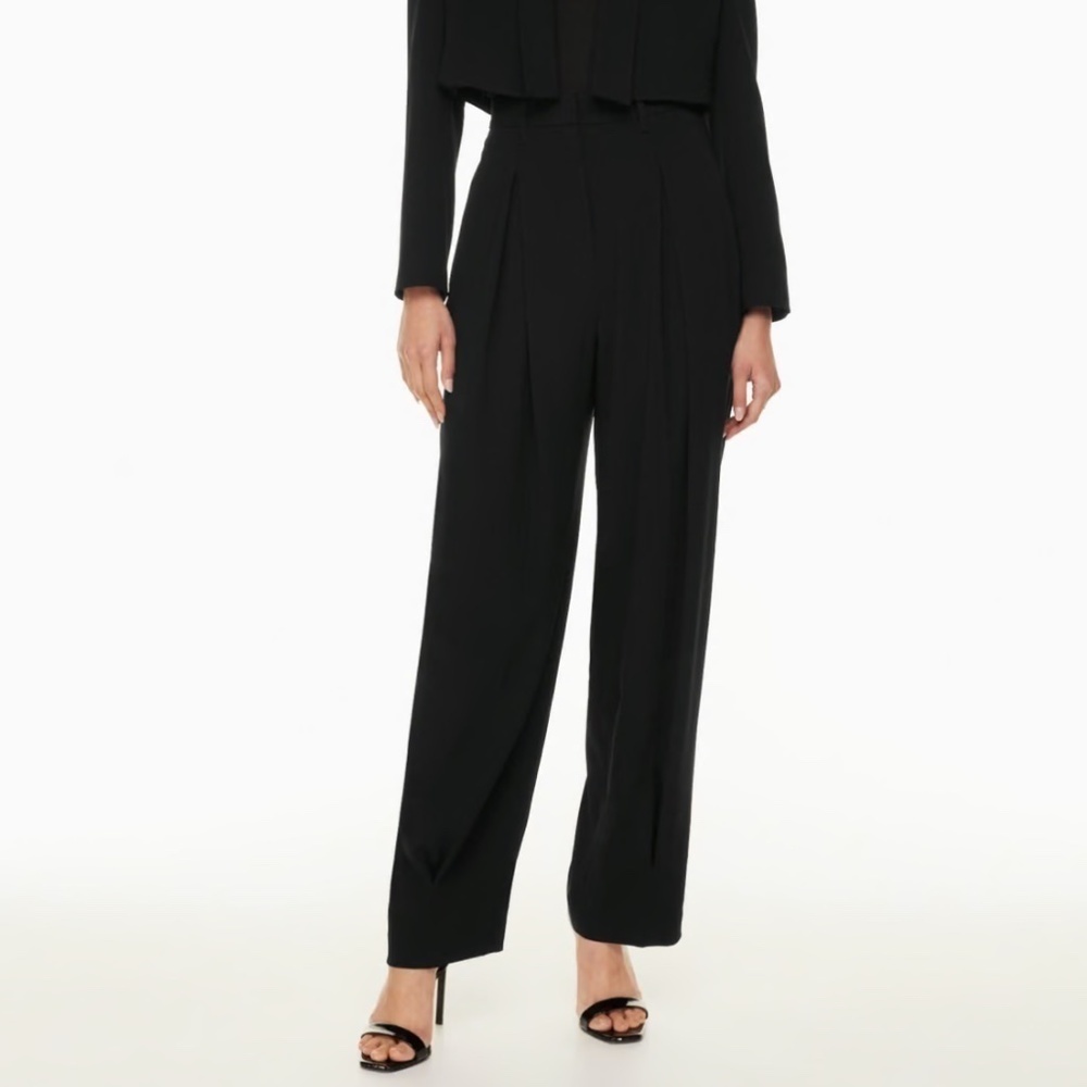 NWOT Aritzia Babaton Atelier Dress Pants Carrots Black Wool Sz 00